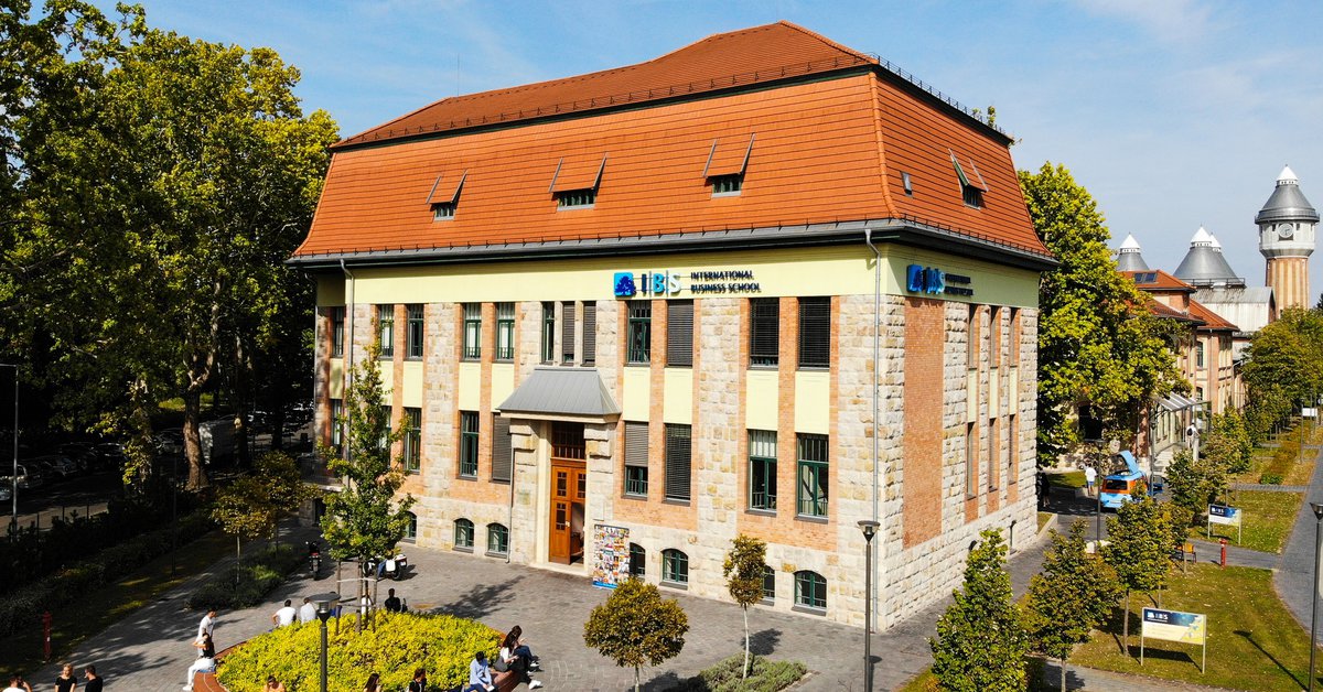 International Business School (IBS) - Hungary